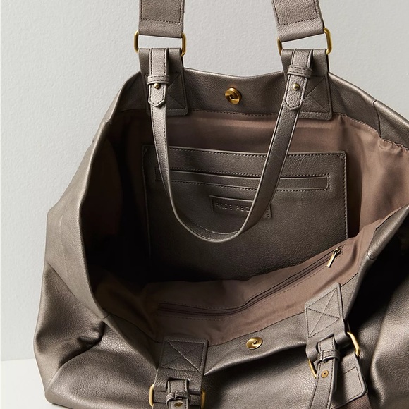 FREE PEOPLE Ventura Vegan Beige Tote Bag - Hard to Find - Sold Out in Stores - Picture 8 of 8